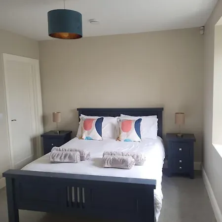 Holiday home Blackriver House *